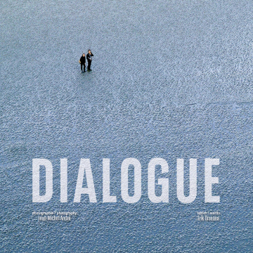 Couverture du livre Dialogue