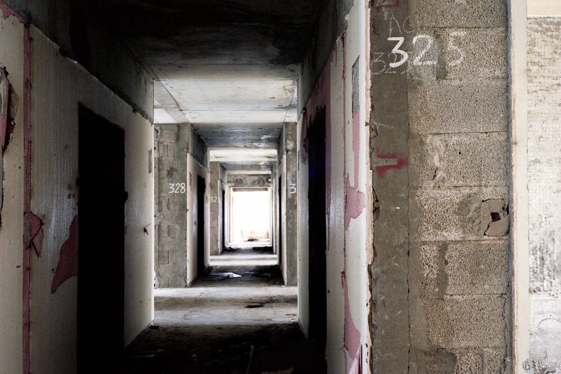 Dos à la mer #3 Dos à la mer #3